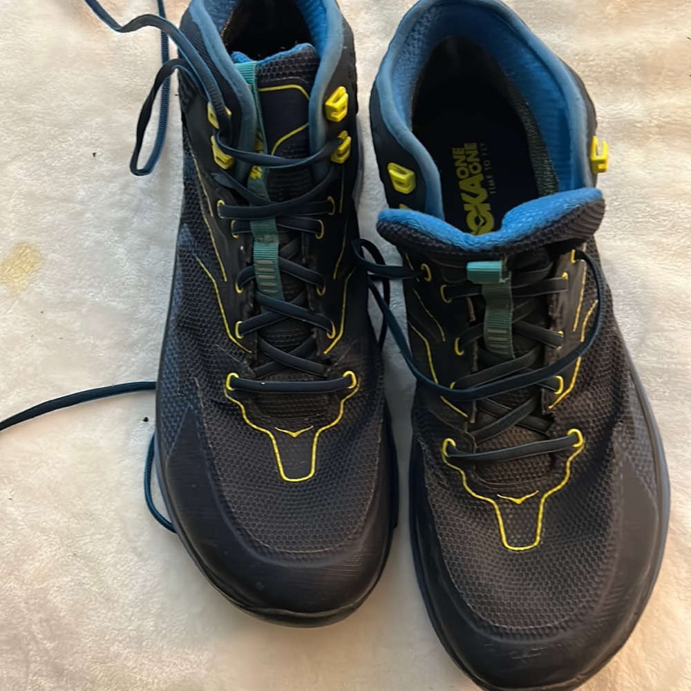 Men’s Hoka GTX size 13 trail shoes mid ankle